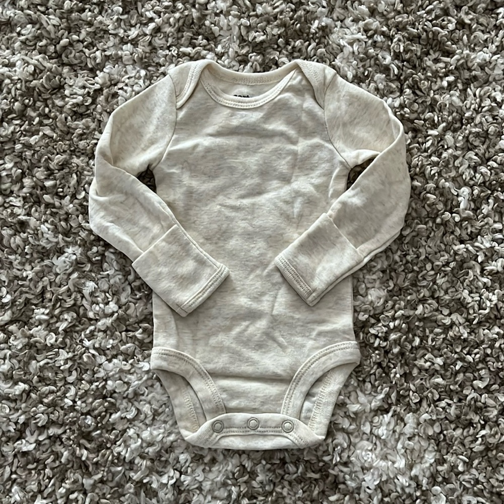 Carter’s Long Sleeve Neutral Bodysuit